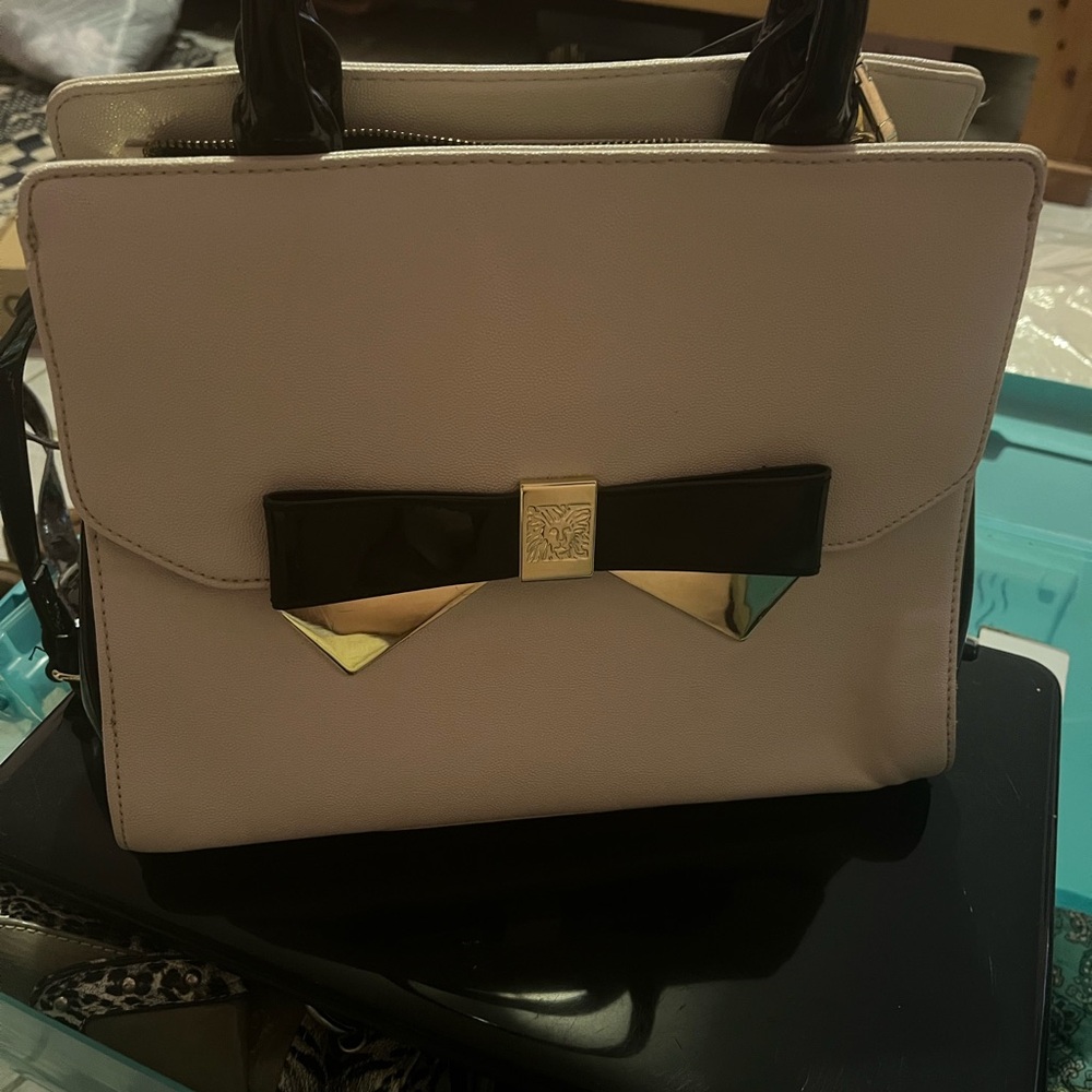 Anne Klein handbag